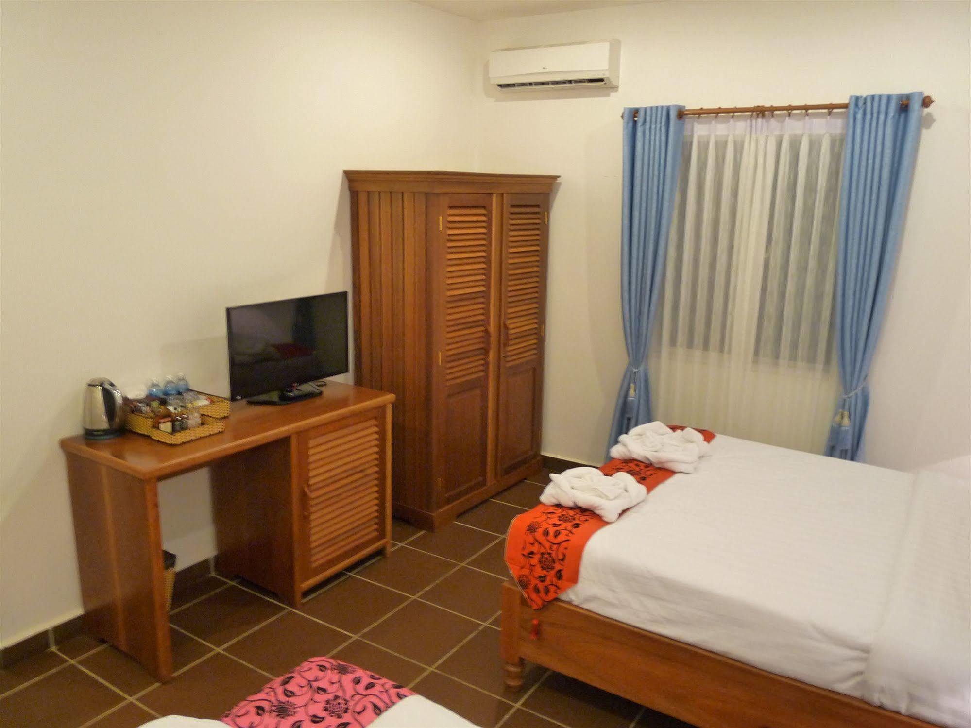 The Blue Corner Boutique Hotel 金边 外观 照片