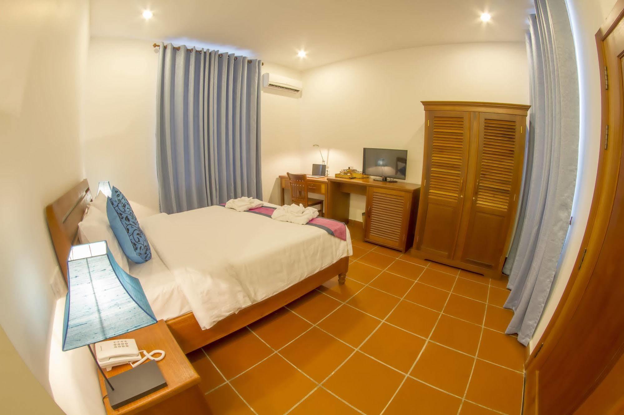 The Blue Corner Boutique Hotel 金边 外观 照片