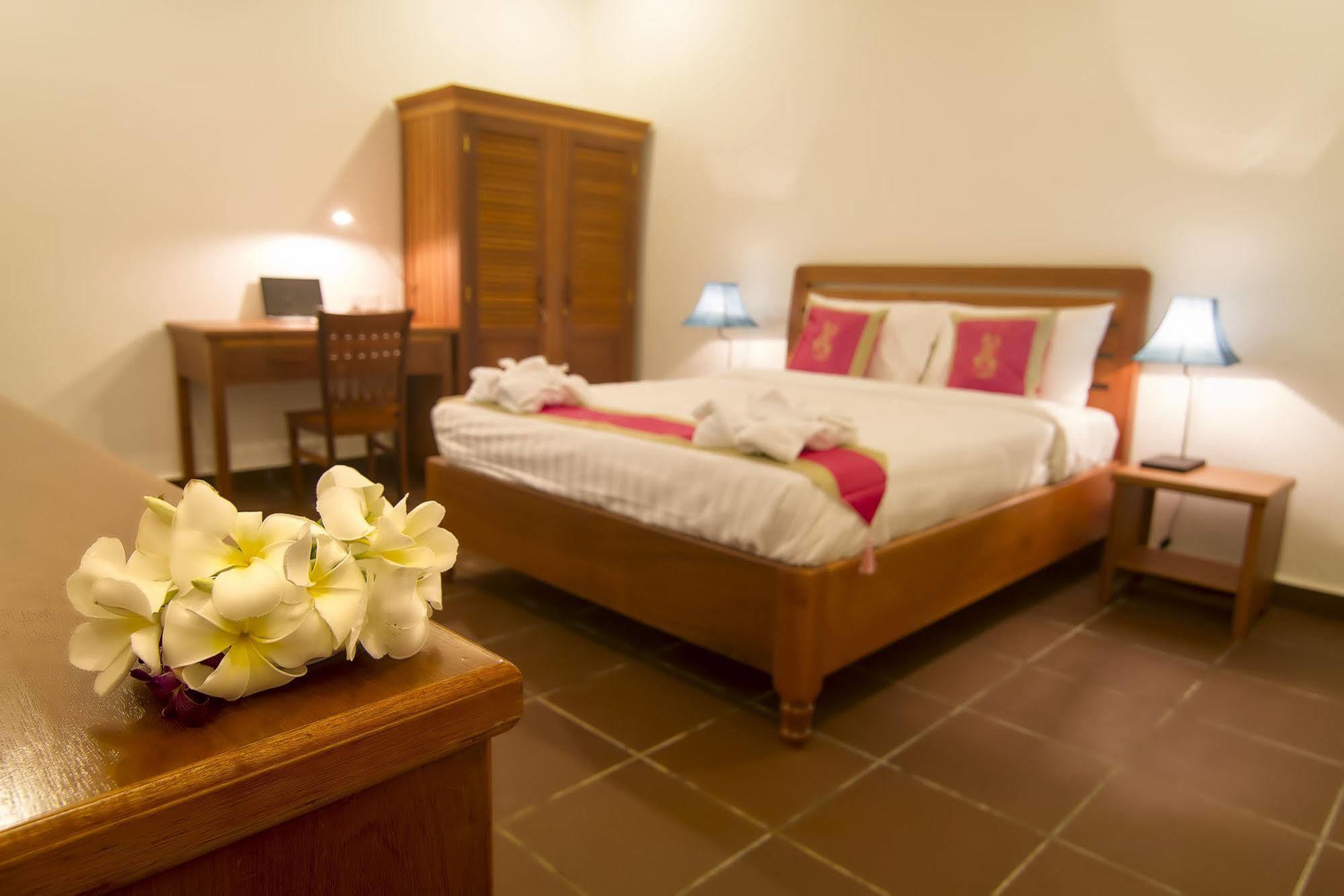 The Blue Corner Boutique Hotel 金边 外观 照片