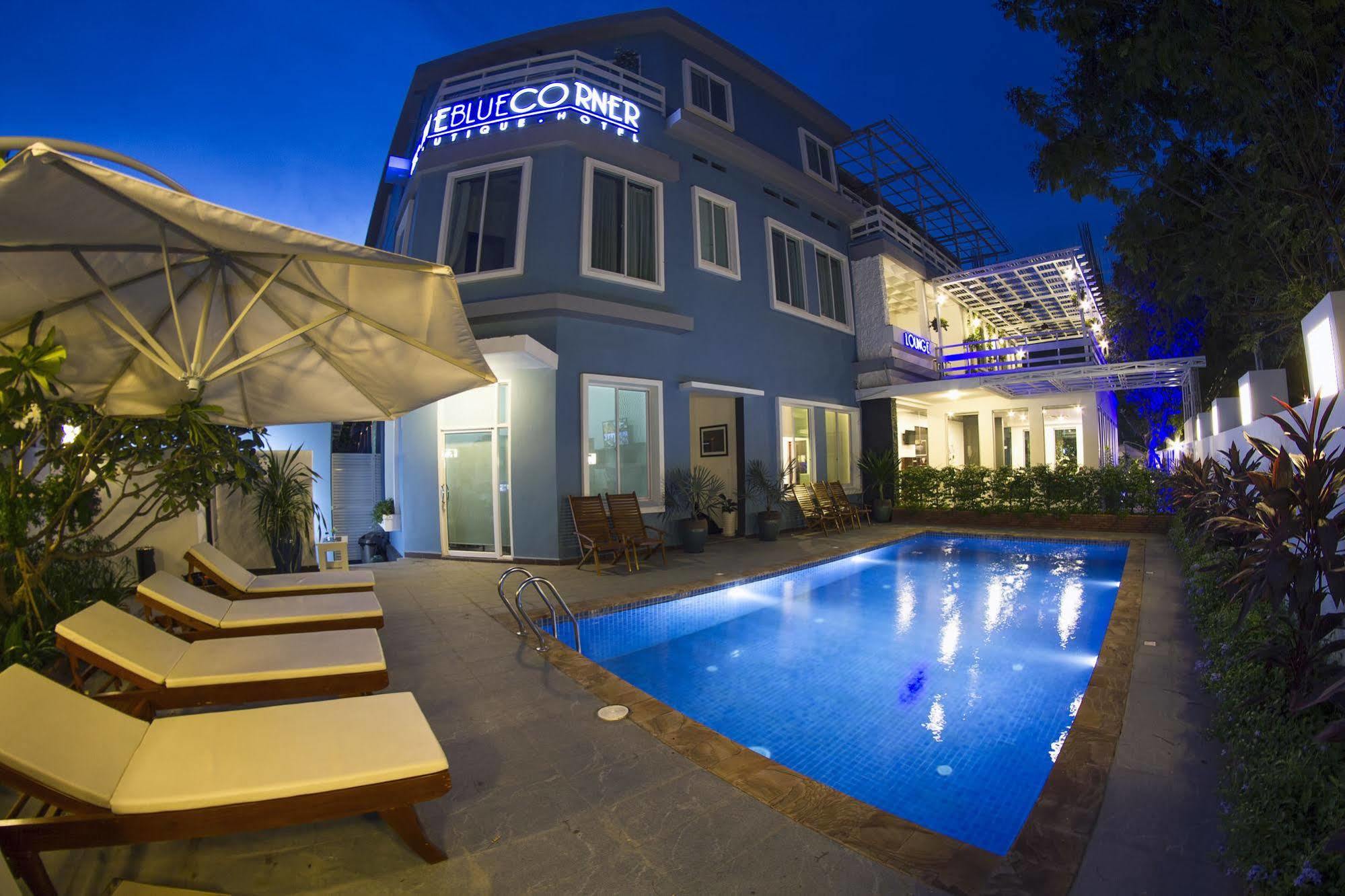 The Blue Corner Boutique Hotel 金边 外观 照片